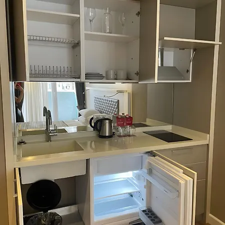 Annabelle Appartment In Alliance Batumi Zewnętrze zdjęcie